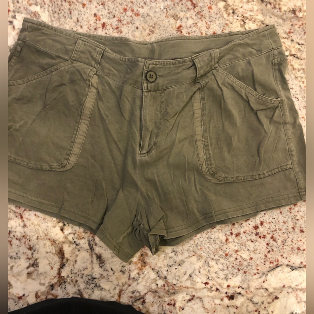 Michael Stars cargo shorts